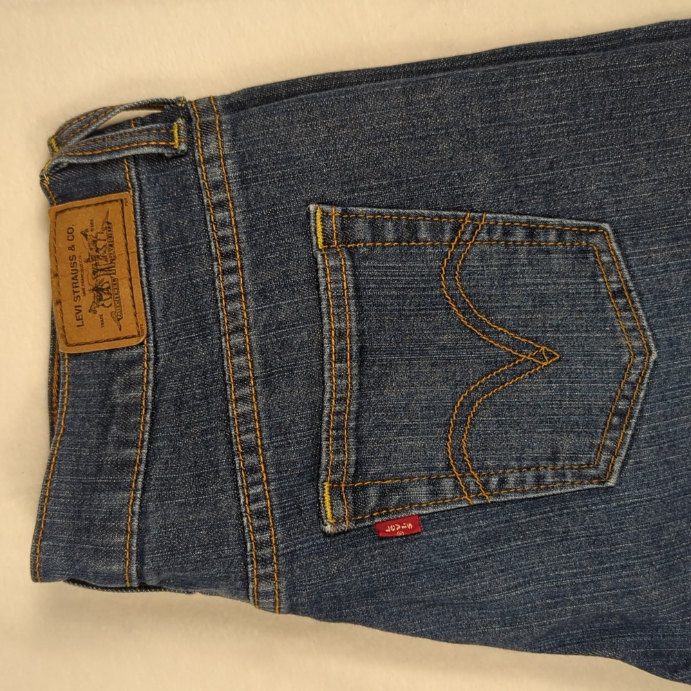 Levi's 515 Bootcut Denim Jeans Women's Size 6M Stretch Y2K‎ 2007 Med Wash
